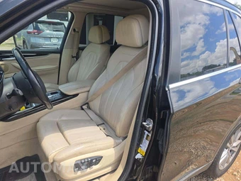 2015 BMW X5 Sports Activity Vehicle xDrive35i - miniatura 3