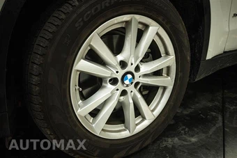 2015 BMW X5 Sports Activity Vehicle xDrive35i - miniatura 3