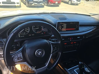 2015 BMW X5 Sports Activity Vehicle xDrive50i - miniatura 11