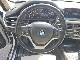 2015 BMW X5 Sports Activity Vehicle xDrive50i LUXURY LINE - miniatura 10