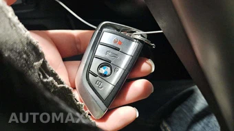 2015 BMW X5 Sports Activity Vehicle xDrive50i LUXURY LINE - miniatura 20