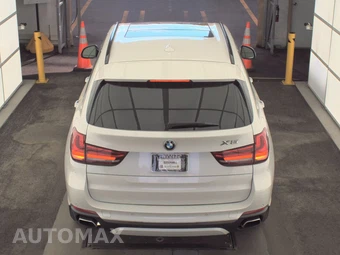 2015 BMW X5 Sports Activity Vehicle xDrive50i LUXURY LINE - miniatura 5