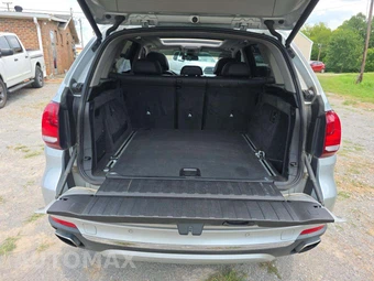2015 BMW X5 Sports Activity Vehicle xDrive50i LUXURY LINE - miniatura 11