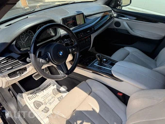 2015 BMW X5 Sports Activity Vehicle xDrive50i M SPORT LINE - miniatura 13
