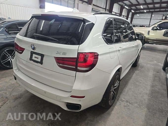 2015 BMW X5 Sports Activity Vehicle xDrive50i M SPORT LINE - miniatura 3