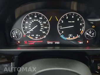 2015 BMW X5 Sports Activity Vehicle xDrive50i M SPORT LINE - miniatura 9