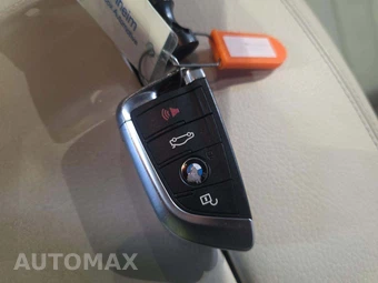 2015 BMW X6 Sports Activity Vehicle sDrive35i M SPORT LINE - miniatura 8