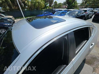2015 BMW X6 Sports Activity Vehicle xDrive50i - miniatura 12