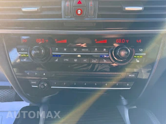 2015 BMW X6 Sports Activity Vehicle xDrive50i M SPORT LINE - miniatura 26
