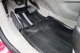 2015 Buick Encore 1SB - miniatura 21