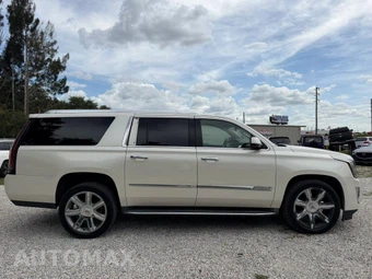 2015 Cadillac Escalade ESV Luxury 1SB - miniatura 8