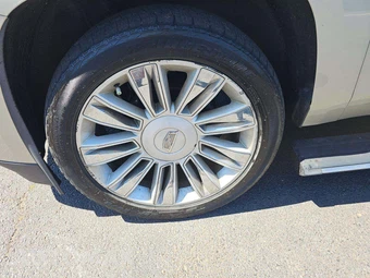 2015 Cadillac Escalade ESV Platinum 1SD - miniatura 22