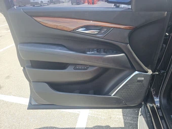 2015 Cadillac Escalade Luxury 1SB – miniatura 9