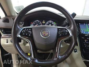 2015 Cadillac Escalade Luxury 1SB – miniatura 10