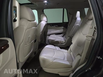 2015 Cadillac Escalade Luxury 1SB – miniatura 13