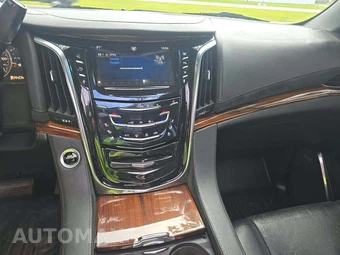 2015 Cadillac Escalade Luxury 1SB – miniatura 10