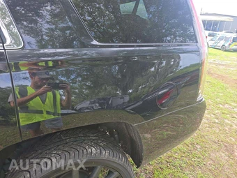 2015 Cadillac Escalade Luxury 1SB – miniatura 28