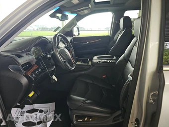 2015 Cadillac Escalade Luxury 1SB - miniatura 7