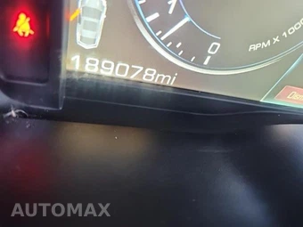 2015 Cadillac Escalade Platinum 1SD – miniatura 6