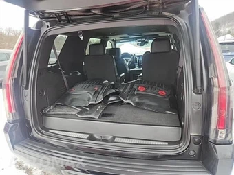 2015 Cadillac Escalade Platinum 1SD – miniatura 8