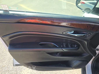 2015 Cadillac SRX Luxury Collection 1SB – miniatura 9