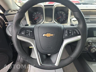 2015 Chevrolet Camaro LS Coupe 2LS – miniatura 10