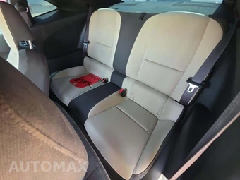 2015 Chevrolet Camaro LT Coupe 1LT – miniatura 13