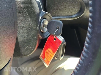 2015 Chevrolet Camaro LT Coupe 1LT – miniatura 8