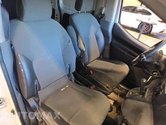 2015 Chevrolet City Express Cargo Van LS 1LS 115.2" WB - miniatura 8