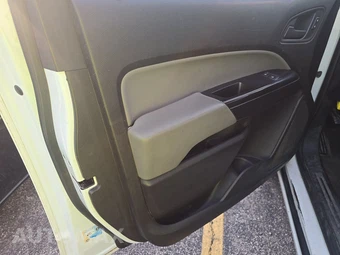 2015 Chevrolet Colorado WT Extended Cab Long Bed 2WT w/Rear Doors - miniatura 9