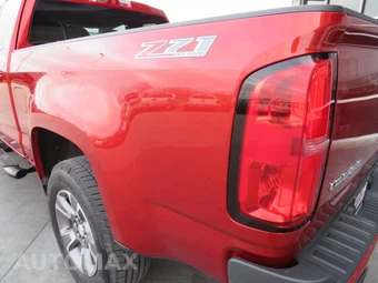 2015 Chevrolet Colorado Z71 4Z7 w/Rear Doors Extended Cab Long Bed - miniatura 25