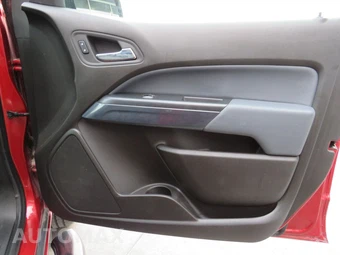 2015 Chevrolet Colorado Z71 4Z7 w/Rear Doors Extended Cab Long Bed - miniatura 38