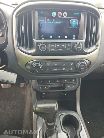 2015 Chevrolet Colorado Z71 Crew Cab Medium Bed 4Z7 - miniatura 11