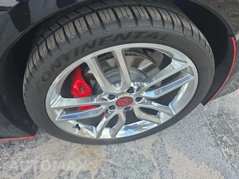2015 Chevrolet Corvette Stingray Coupe 2LT - miniatura 11