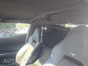 2015 Chevrolet Corvette Stingray Coupe 2LT - miniatura 18