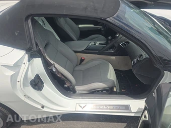 2015 Chevrolet Corvette Stingray Z51 Convertible 2LT - miniatura 8