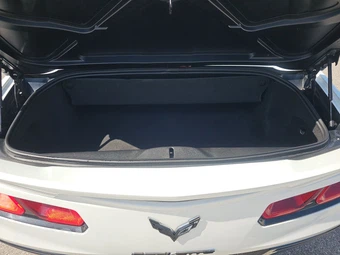 2015 Chevrolet Corvette Stingray Z51 Convertible 2LT - miniatura 16