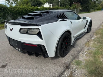 2015 Chevrolet Corvette Stingray Z51 Coupe 3LT - miniatura 5