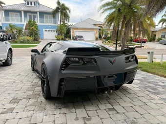 2015 Chevrolet Corvette Z06 Coupe 2LZ - miniatura 12