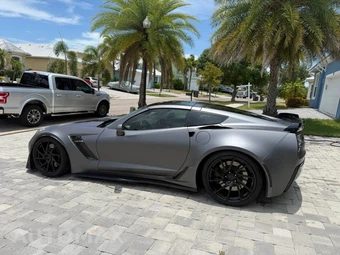 2015 Chevrolet Corvette Z06 Coupe 2LZ - miniatura 6