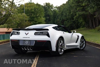 2015 Chevrolet Corvette Z06 Coupe 3LZ - miniatura 11