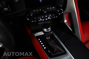2015 Chevrolet Corvette Z06 Coupe 3LZ - miniatura 33
