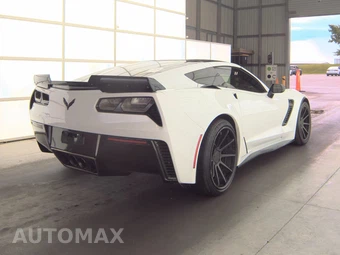 2015 Chevrolet Corvette Z06 Coupe 3LZ - miniatura 4