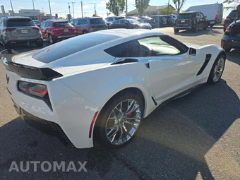 2015 Chevrolet Corvette Z06 Coupe 3LZ - miniatura 3