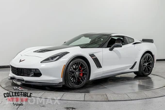 2015 Chevrolet Corvette Z06 Coupe 3LZ - miniatura 10