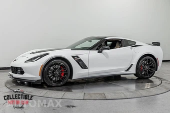 2015 Chevrolet Corvette Z06 Coupe 3LZ - miniatura 12
