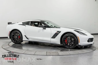 2015 Chevrolet Corvette Z06 Coupe 3LZ - miniatura 26