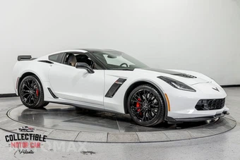2015 Chevrolet Corvette Z06 Coupe 3LZ - miniatura 27