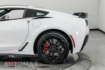 2015 Chevrolet Corvette Z06 Coupe 3LZ - miniatura 42