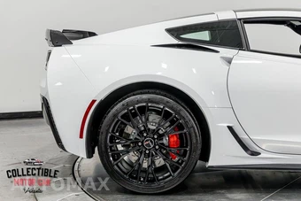 2015 Chevrolet Corvette Z06 Coupe 3LZ - miniatura 43